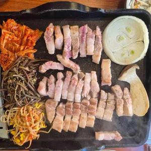 우체국 삼겹살 사진 1