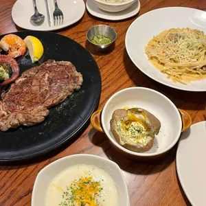 아웃백 대표 사진