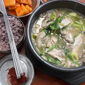 가마솥돼지국밥 대표 사진