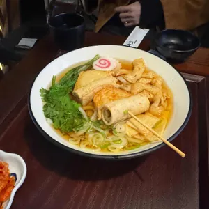 이자카야나무 사진