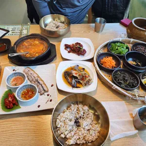 꽃게주는보리밥 대표 사진