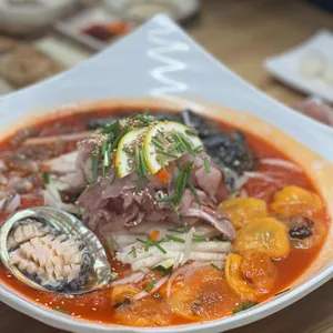 사량도 자연산횟집 사진