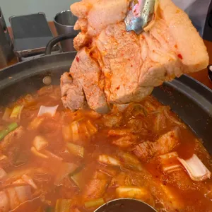 백채김치찌개 사진