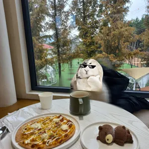 듀먼카페 사진 1