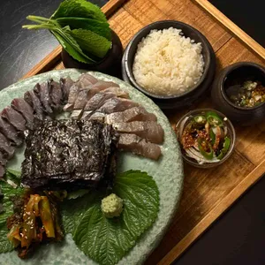 코어 대표 사진