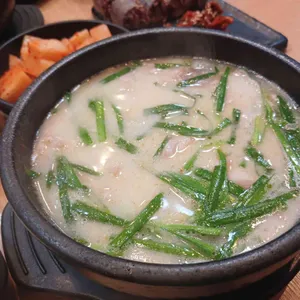 빽가네 수육&순대국밥 대표 사진