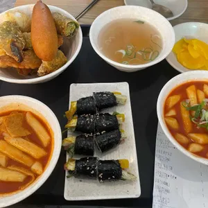 현선이네 대표 사진