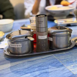 우츄진 대표 사진