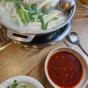 닭한마리 뚝닭 사진 2