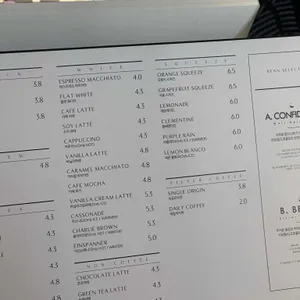 트러스트커피 리뷰 사진