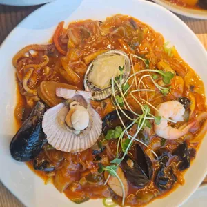용궁해물쟁반짜장 대표 사진