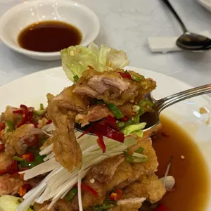 만강홍 대표 사진