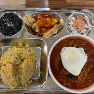 신얼큰이짬뽕 사진