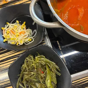 압구정김치찌개 대표 사진