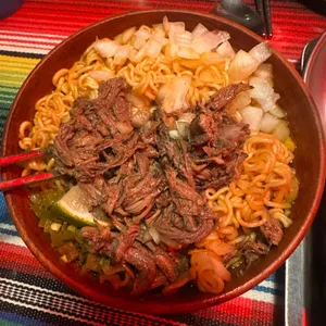 따코 대표 사진