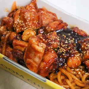 리굼숯불치킨 사진