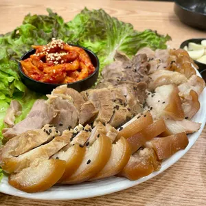 안춘공주얼큰이칼국수 사진