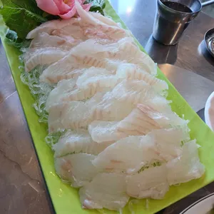 월미도 부산태종대회집 대표 사진