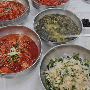 황토물회전문점 사진