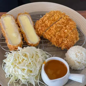 남사친돈까스 사진