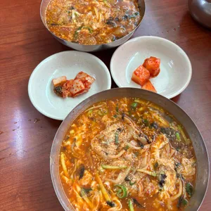 금천칼국수 사진