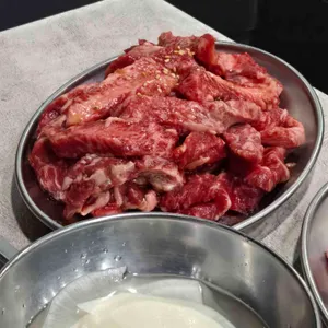 석정원 대표 사진