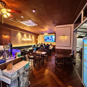 잉치킨 리뷰 사진