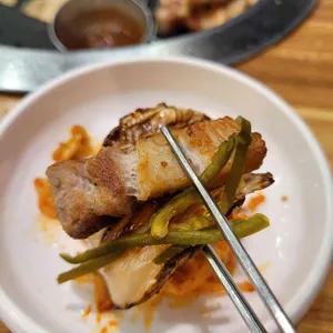 맛찬들 왕소금구이 대표 사진