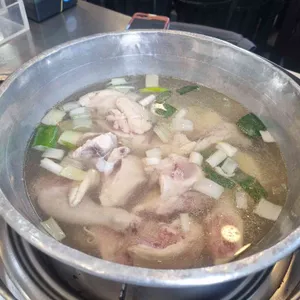 진옥화할매 원조 닭한마리 사진