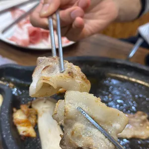 송돈왕대패삼겹살 대표 사진