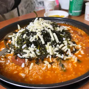 와글와글 대표 사진