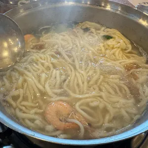 작동홍두깨칼국수 사진 1