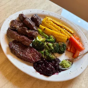 마젠타 대표 사진