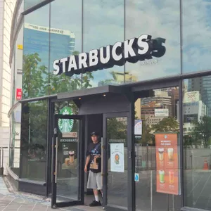 스타벅스 사진 1