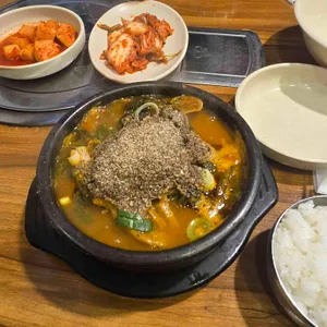 박가네뼈다귀해장국 사진