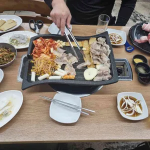마당쇠돼지갈비 사진 1