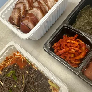 장충달인의족발 사진