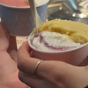 아이스크림 소사이어티 사진