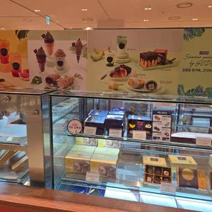 고디바 베이커리 리뷰 사진