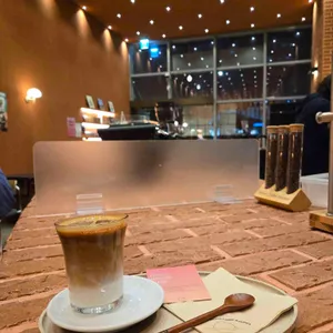 비포어 커피 로스터스 리뷰 사진