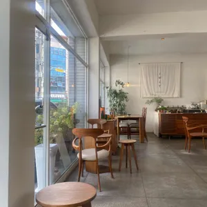 카페 IWLT 리뷰 사진