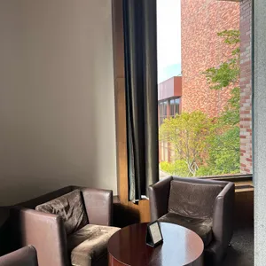 더 라이브러리 리뷰 사진