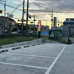 윤율 리뷰 사진