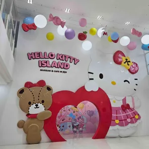 헬로키티카페 리뷰 사진