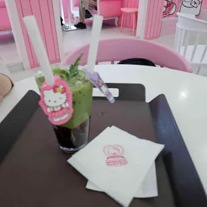 헬로키티카페 리뷰 사진