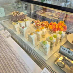 오브 리뷰 사진