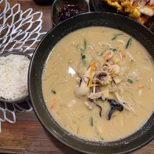 루안 대표 사진