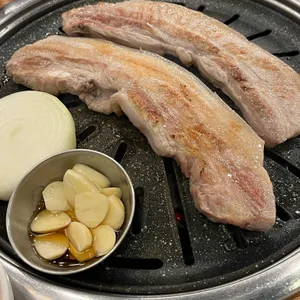 한우랑 장어랑 사진 1