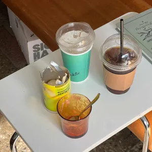 더바운더리 커피로스터스 사진 1