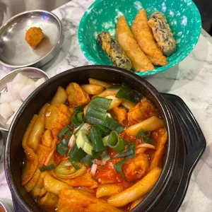 청량호프 누룽지통닭 사진